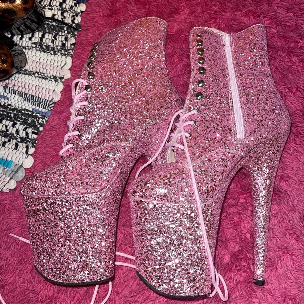 Pleasers in baby pink